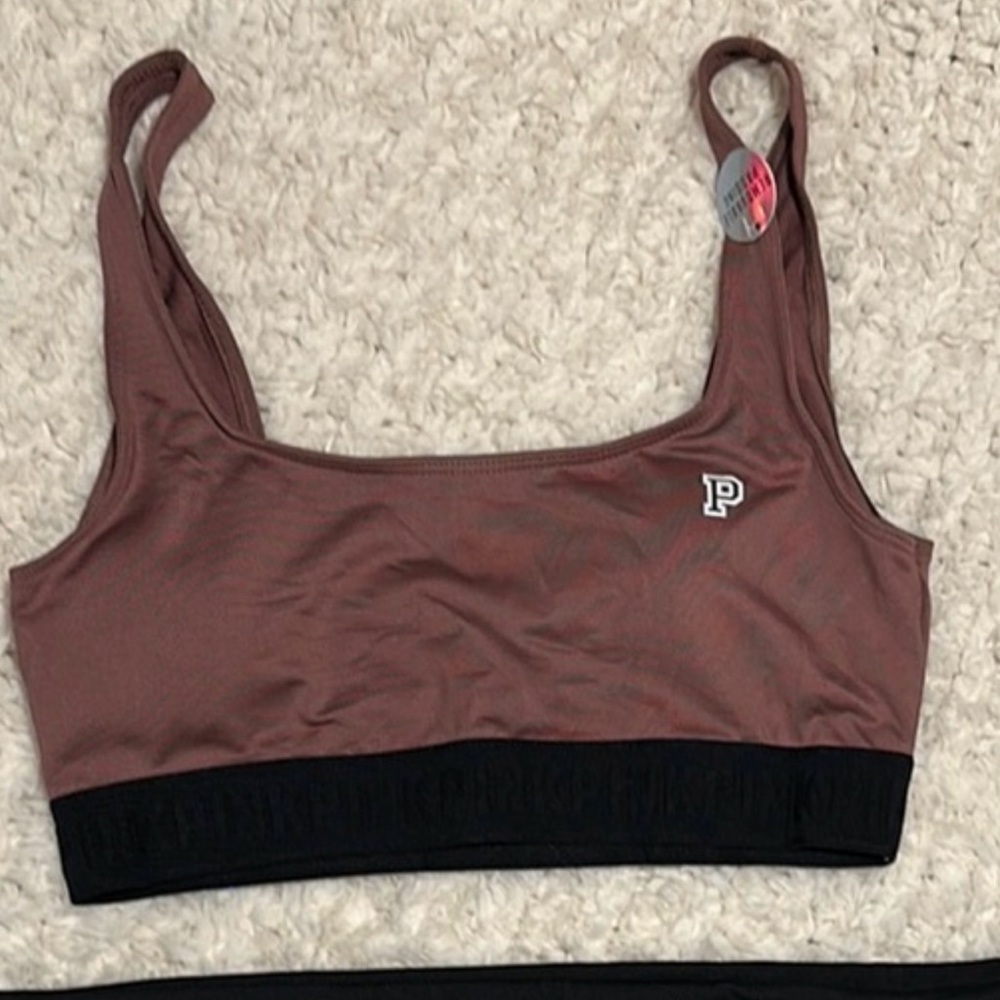 PINK Sports Bra small Victoria Secret Ultimate Scoop Neck Sports Bra